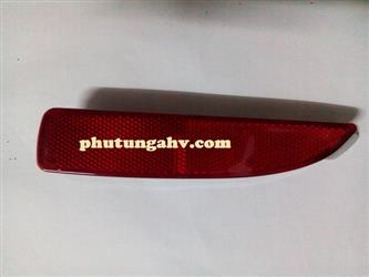 đèn phản quang ba đờ xốc sau mazda 3